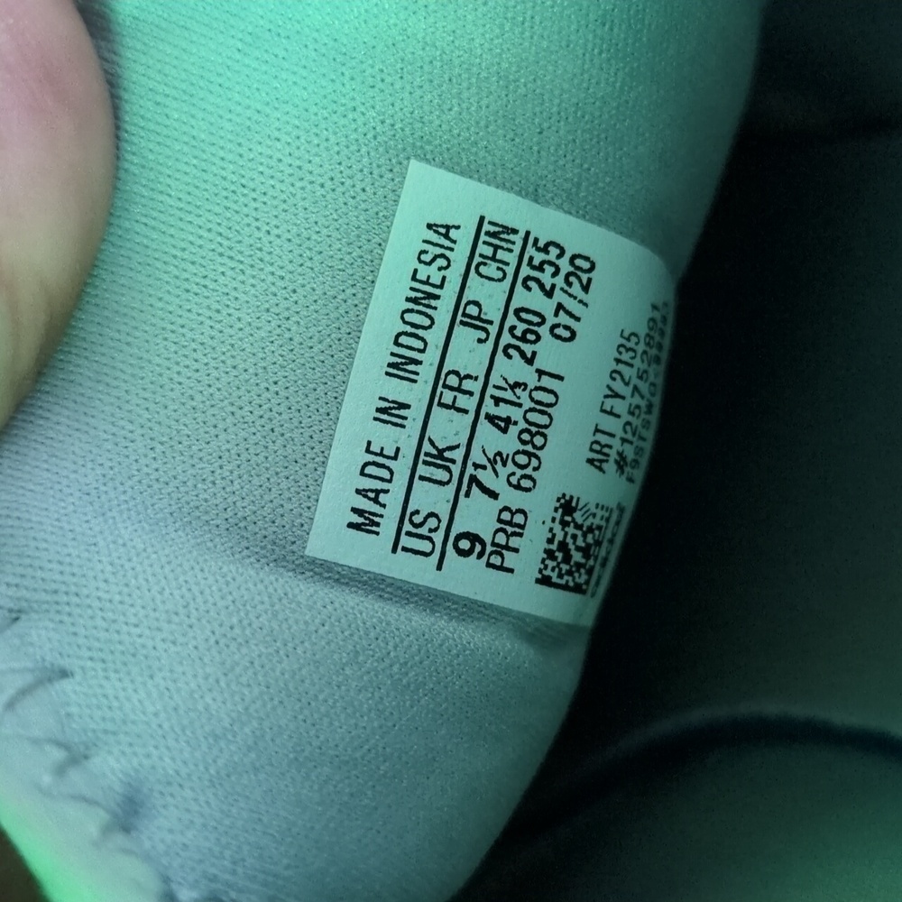Adidas Swift Run X Women’s sz 9 - Picture 7 of 7